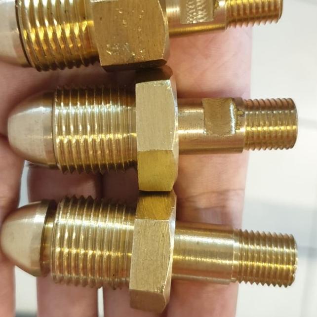 nepel tabung oksigen kuningan 5/8 in 22 mm drat luar ke 1/4 in drat