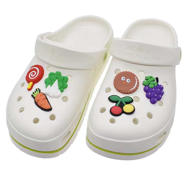 Charm Sepatu Desain jibbitz drew crocs Untuk Dekorasi charms