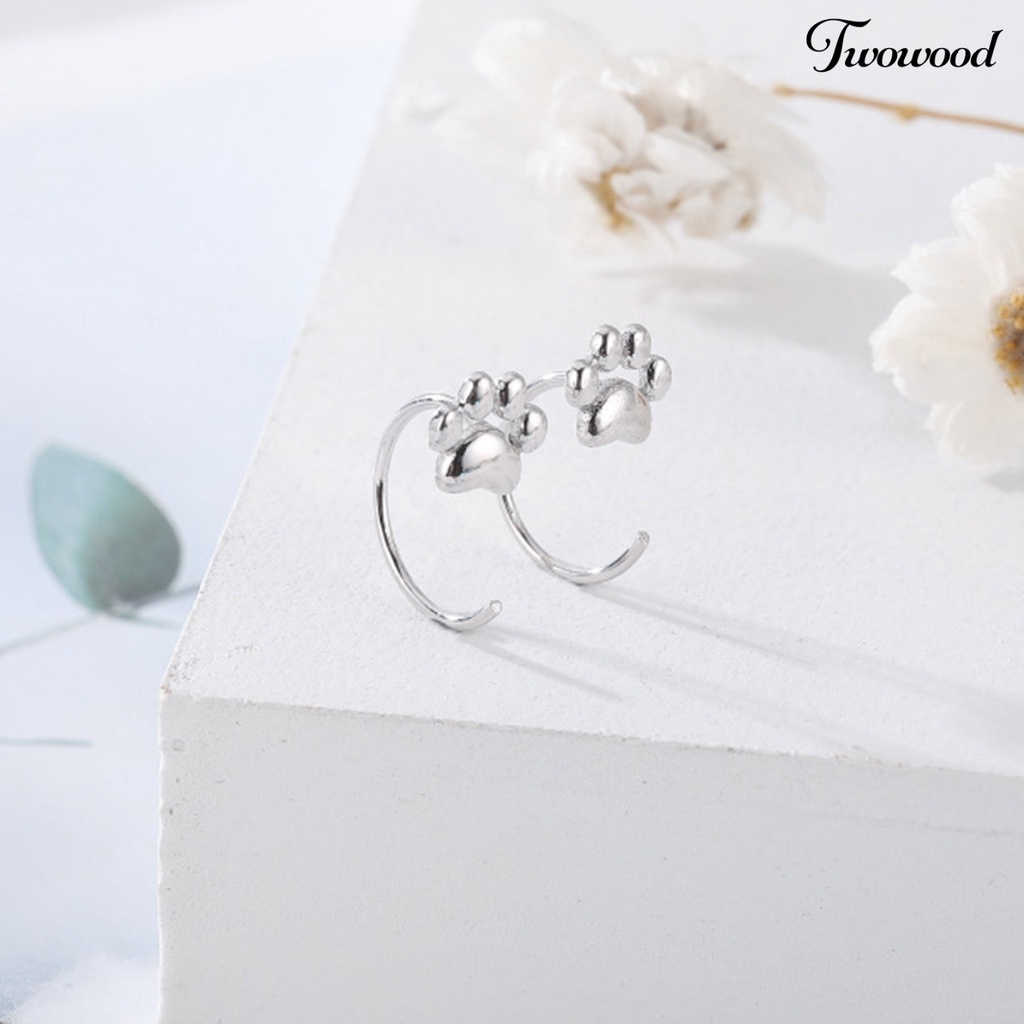 1 Pasang Anting Stud Hypoallergenic Lapis Silver Model Setengah Lingkaran Untuk Wanita