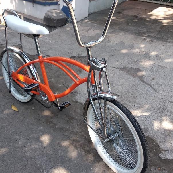 Stang Sepeda Lowrider V Retro