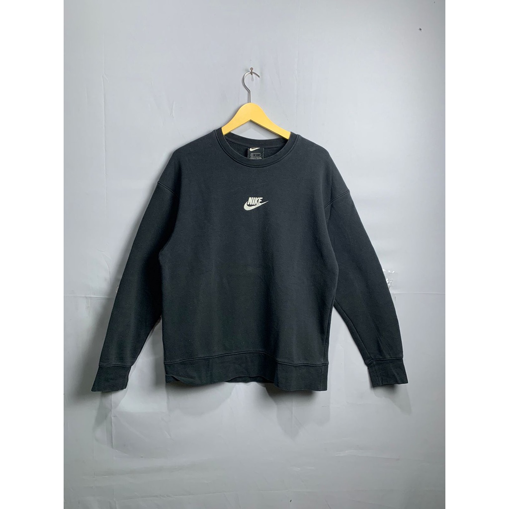 Jual Crewneck NIKE thrift second Shopee Indonesia