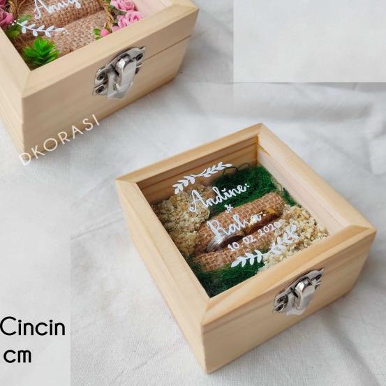 

Kotak cincin kayu jati belanda akrilik + print nama + bantalan cincin