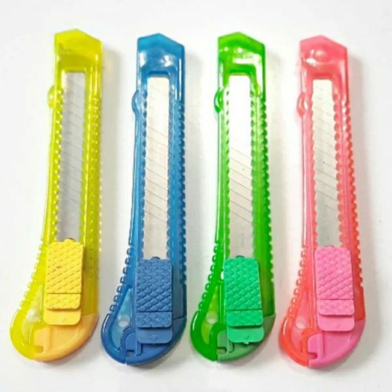 

[BISA COD] PISAU CUTTER BESAR TRANSPARAN UKURAN 18MM/PISAU CUTTER TAJAM FULL COLOUR