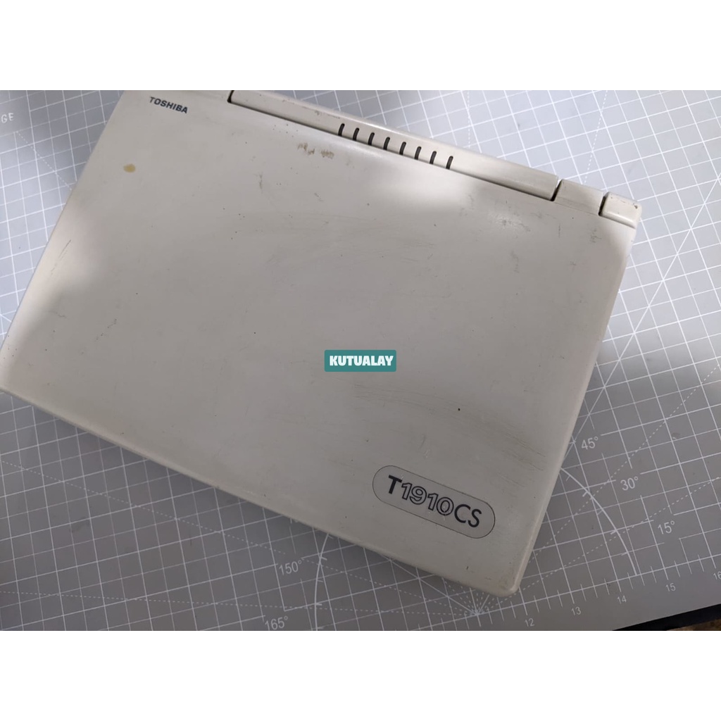 Laptop Jadul Vintage Toshiba T1910CS Putih Langka Minus