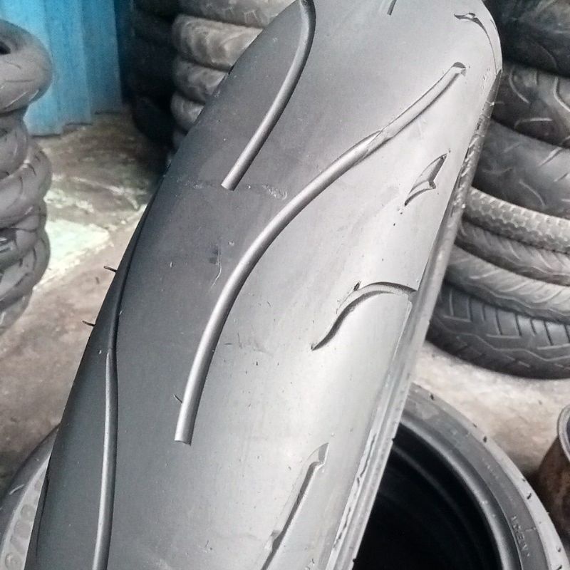 ban tubeles merek Zeneos ukuran 110/70 ring 17