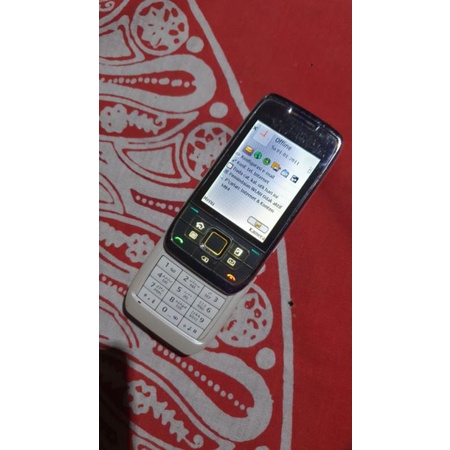 Nokia e66 putih mulus