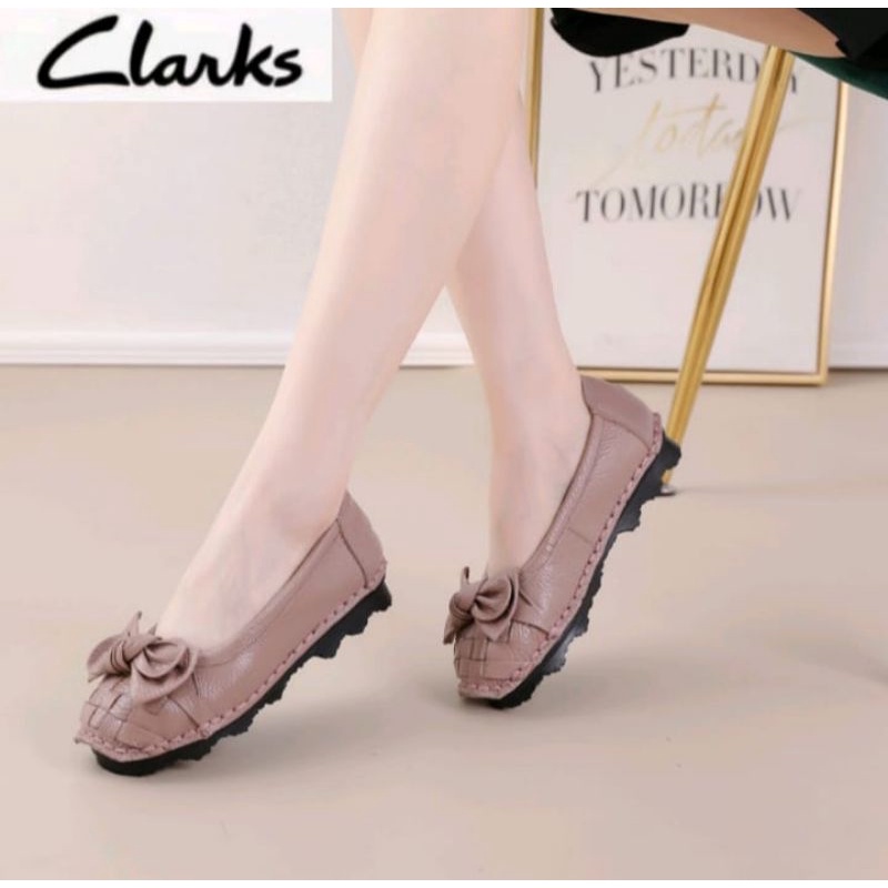 CLARKS Flat Radial new Pita / Clarks flat new pita / Sepatu Clarks wanita