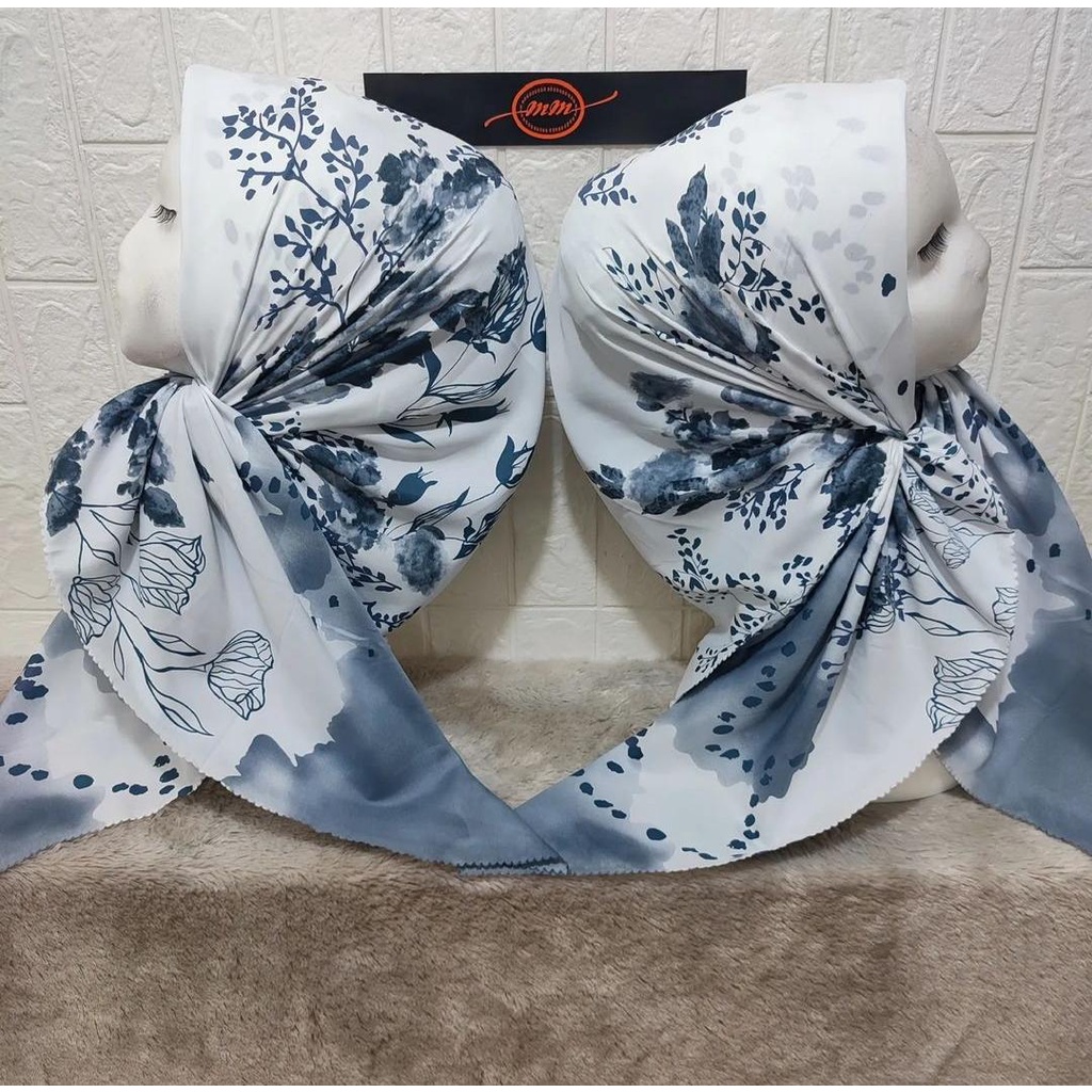 Segi Empat Motif Kirania Soft