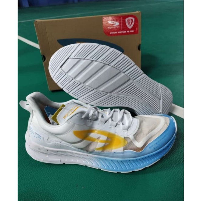 Sepatu 910 nineten Geist Ekiden SE