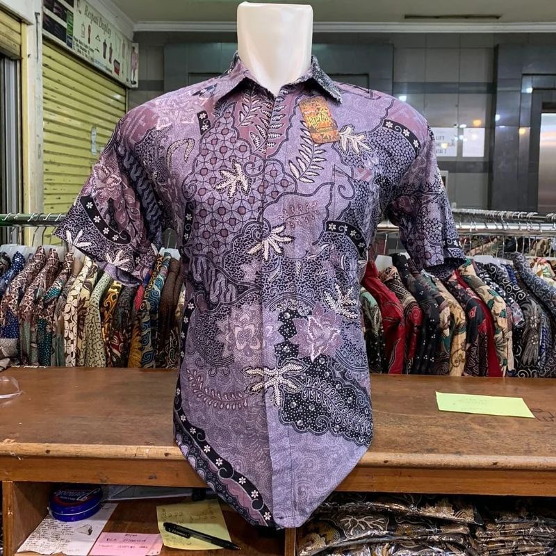 BATIK KEMEJA HEM PENDEK NEW ARRIVAL KAKEMEJREMIUM MOTIF KLASIK TERKINI MODERN M L XL XXL