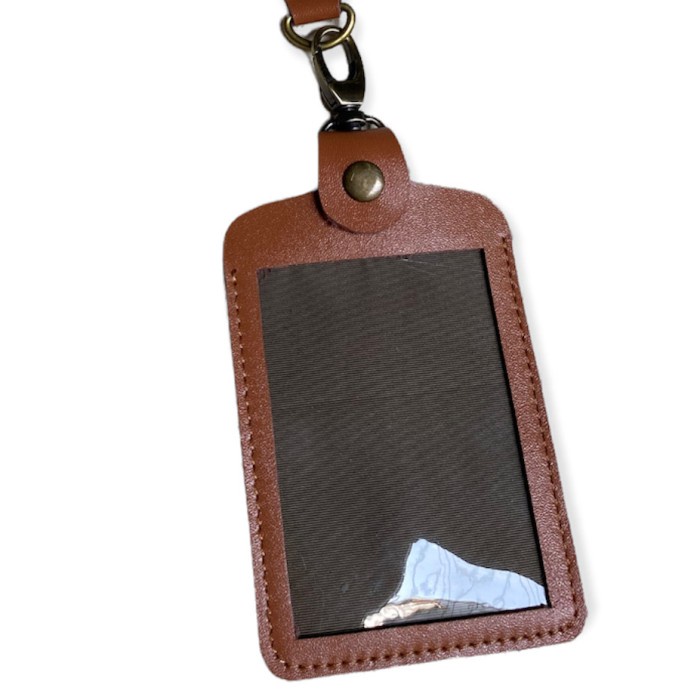 

Id Tag Id Card Holder Land Yard Name Tag Kulit Sapi Asli Crazyhorse