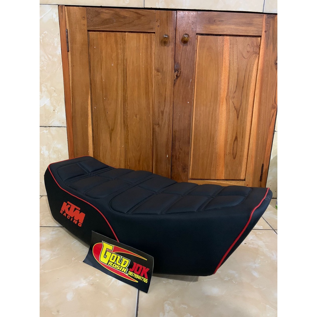 JOK RX KING TAHU KTM LIS MERAH TIMBUL  KOTAK KOTAK / JOK RX KING TAHU KTM  TIMBUL KOTAK KOTAK/ RX KI
