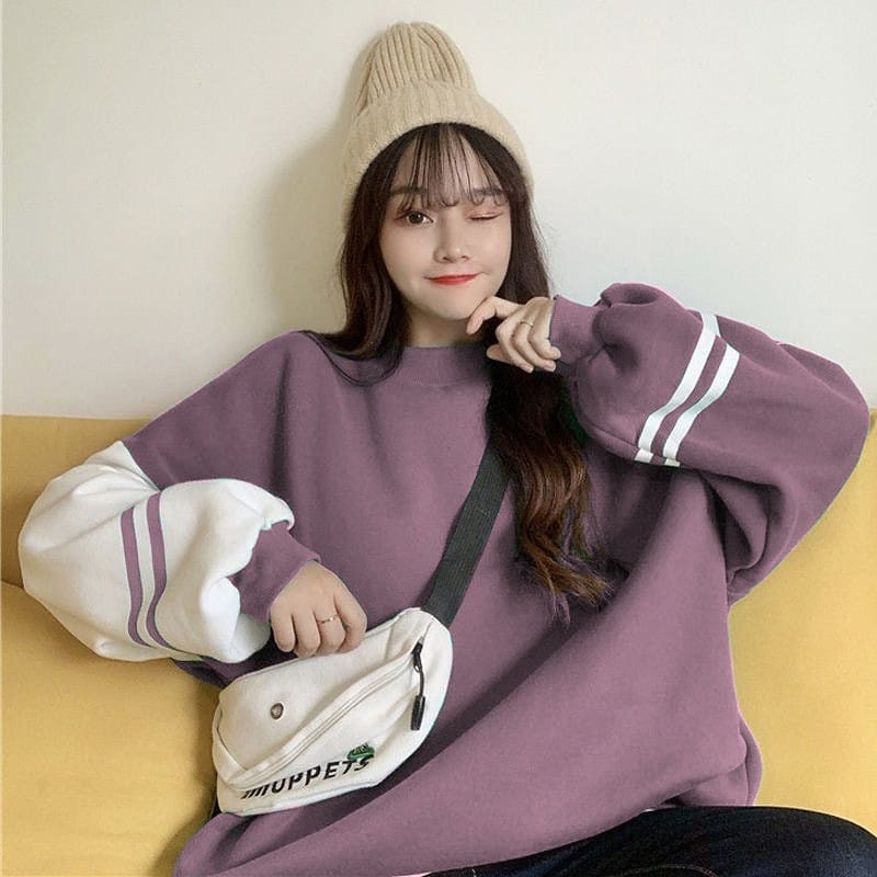 Blouse Wanita Korean Style Sweater Crewneck Wanita Oversize MOONA Korean Style Bahan Fleece Lembut Dan Tebal