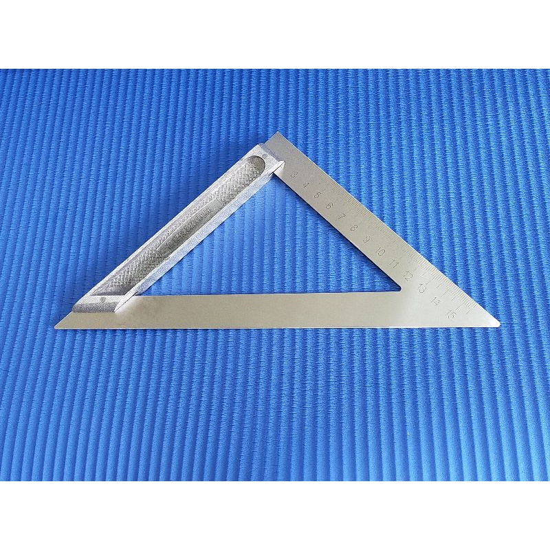 

Penggaris Tukang Segitiga / Penggaris Speed square Solid 7 Inch / Penggaris Speed Square Segitiga Aluminium 7 Inch