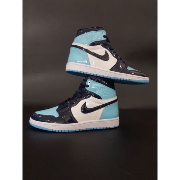 AIR JORDAN 1 RETRO HIGH