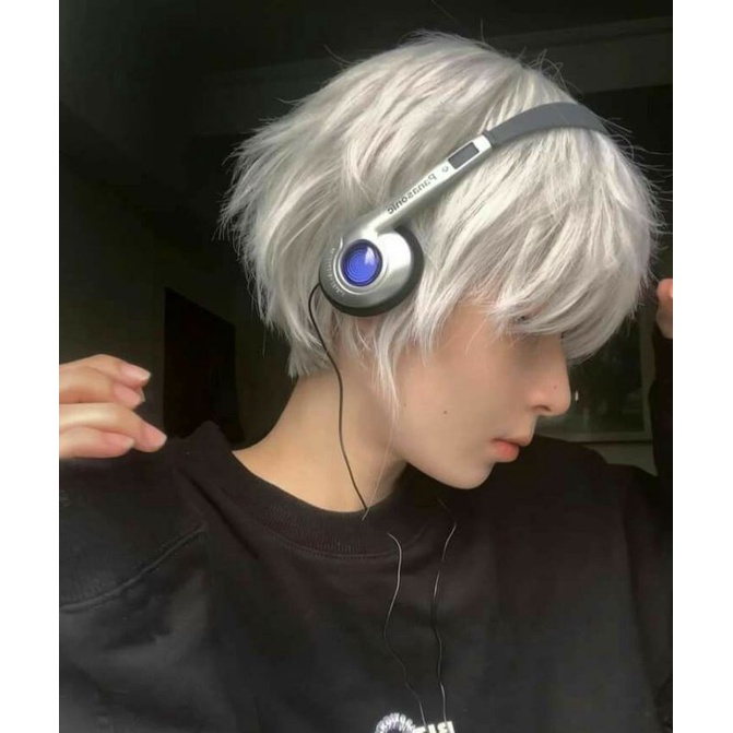 super vintage headphone Y2K style  headphone