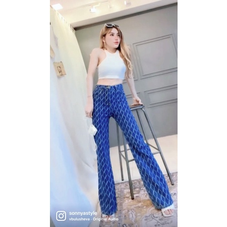 S56-ZIGZAG CULOTTE JEANS