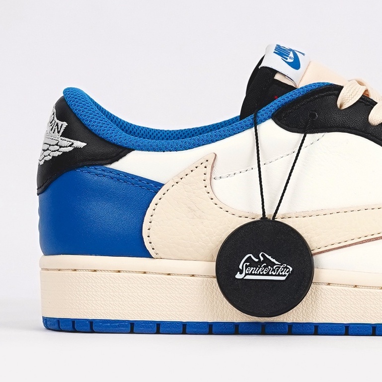 Air Jordan 1 Low Travis Scott x Fragment