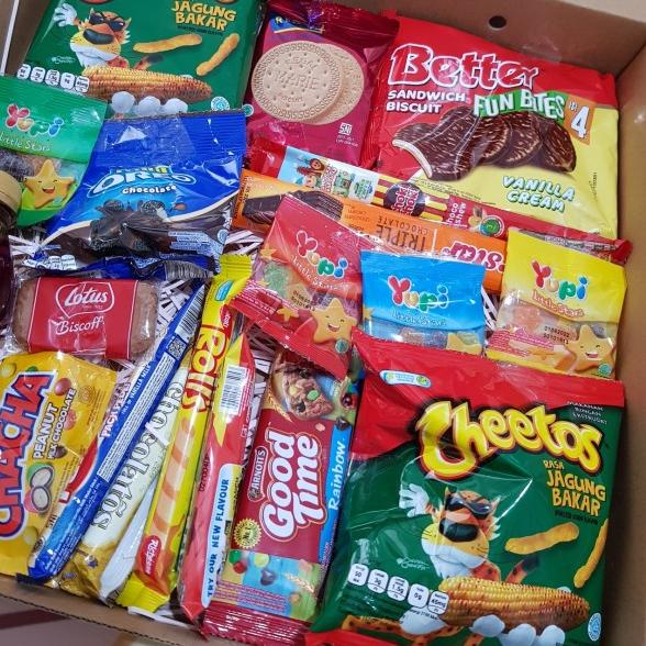 HAMPERS PREMIUM / BIG SNACK GIFT BOX - BY SPECIAL REQUEST