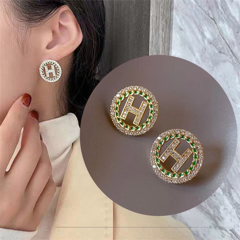 Anting Berlian Imitasi Gaya Korea