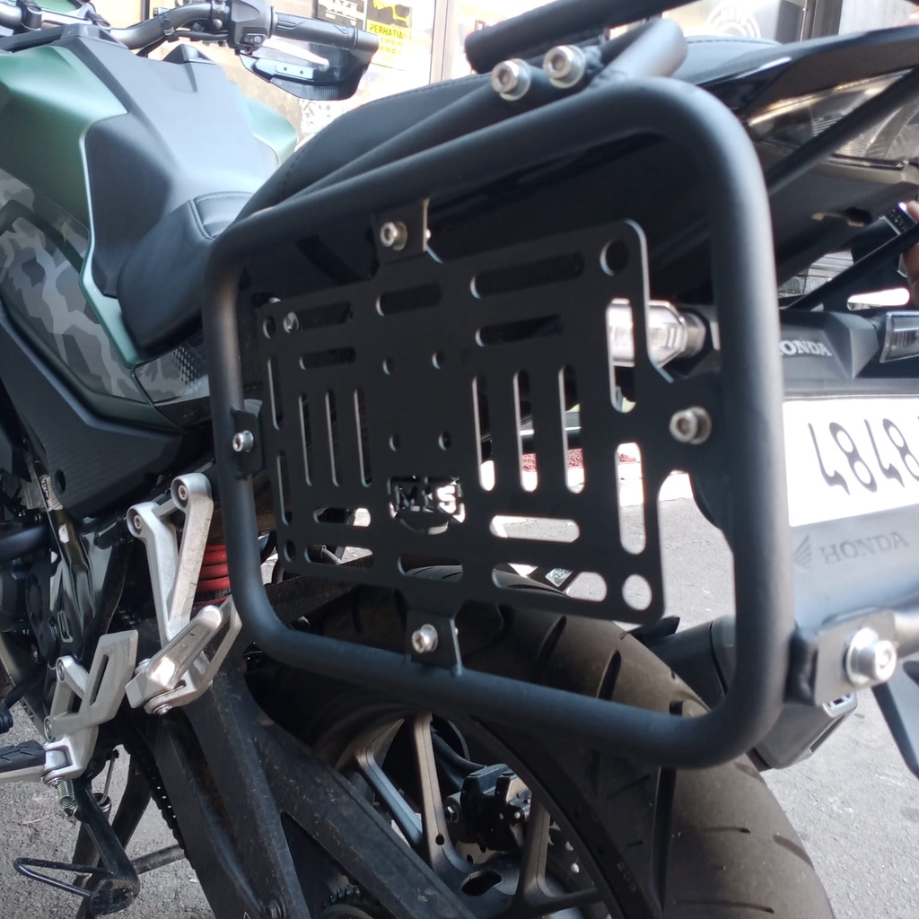 M15 Side Rack For Honda CB 150 X