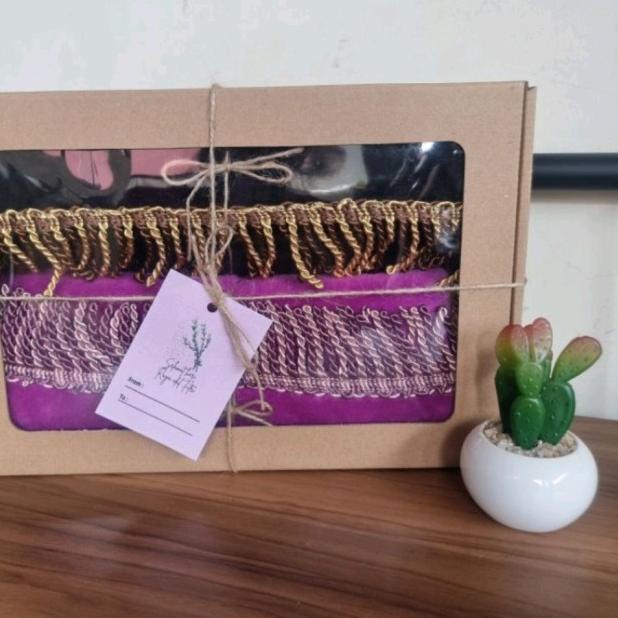 Sajadah Sujud Premium Polos Muka Kepala Beludru Tassel Rumbai Kecil - Honey, Sajadah Only