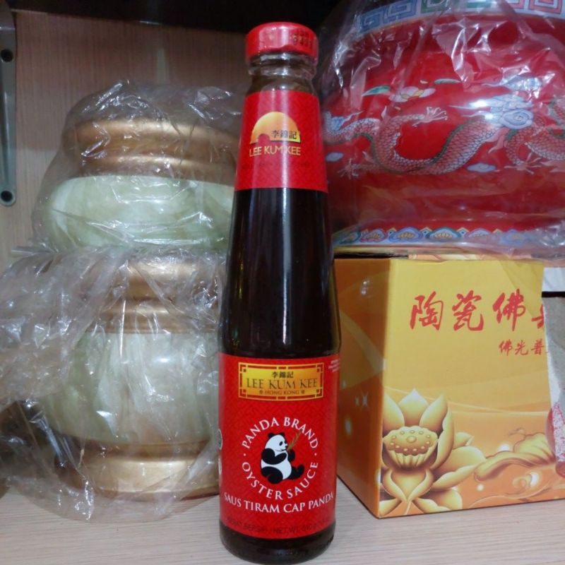 

LEE KUM KEE SAUS TIRAM CAP PANDA OYSTER SAUCE