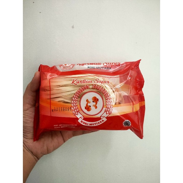 

Kwetiau Super Koki Mutiara 180 Gram/Kwetiauw Super Koki Mutiara 180 Gram