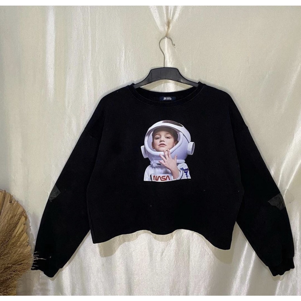 ASTRONOT BOY SWEATER OVERSIZE CROP BAHAN FLEECE