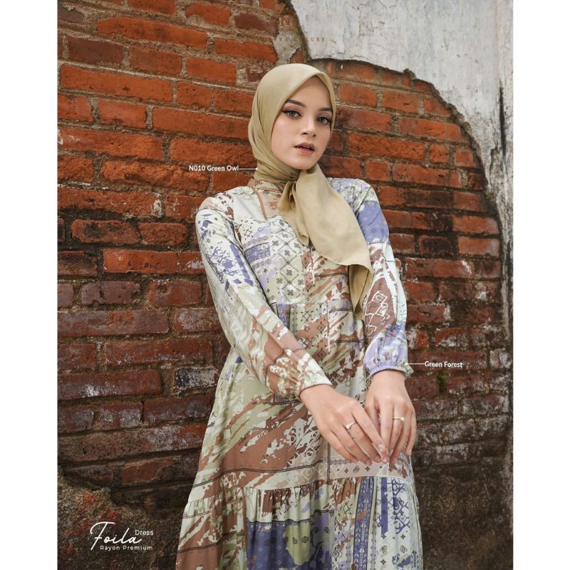 FOILA DRESS NADHEERA