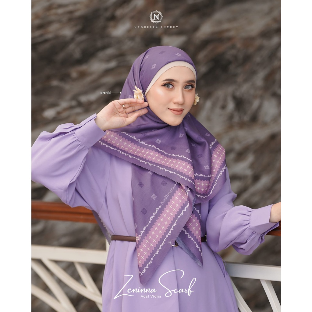 Zaninna Scarf | Hijab Segiempat | Kerudung Motif by Nadheera Luxury