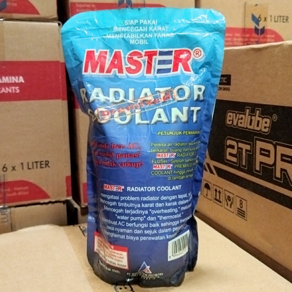 RADIATOR COOLANT / CAIRAN RADIATOR MASTER RADIATOR COOLANT 1 LITER HIJAU