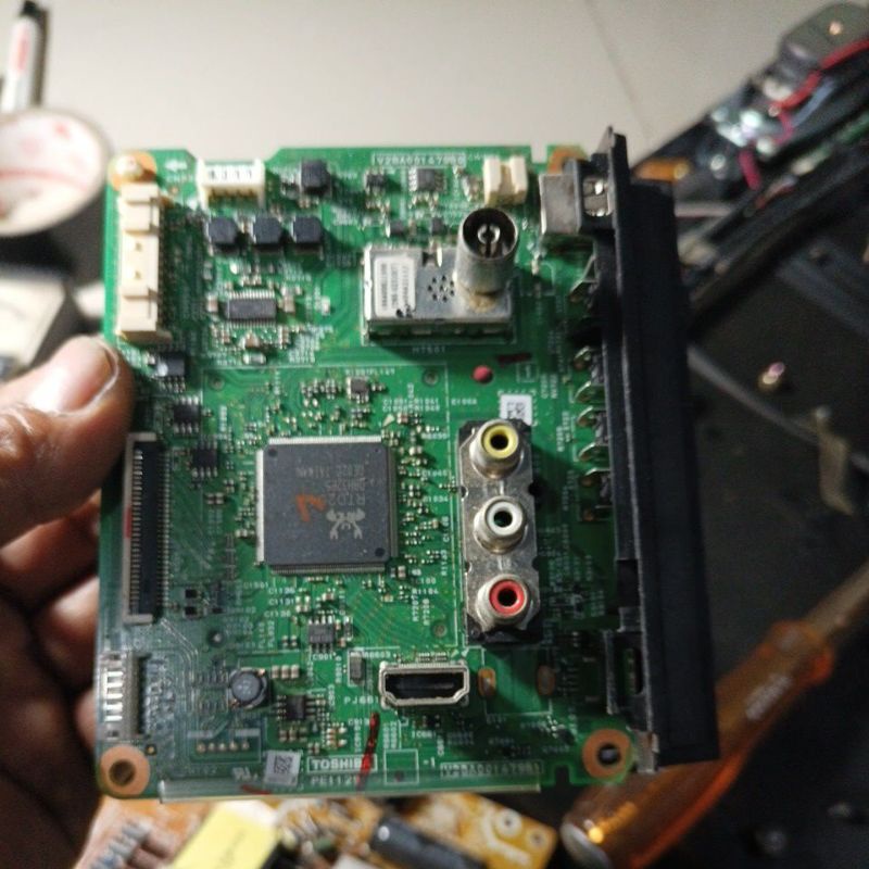 MB.maderboard Toshiba 32p1400vj