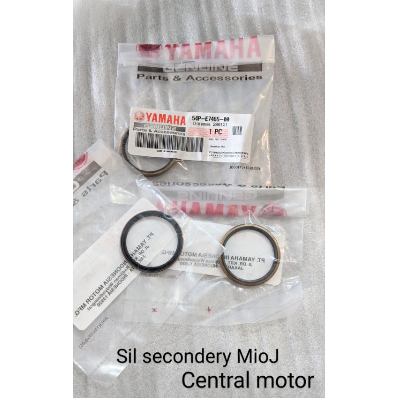 Seal secondery, Oring secondery Mio , MIO J MioJ , Mio M3 , Xeon ORIGINAL YAMAHA GENUINE PARTS 5TL-E