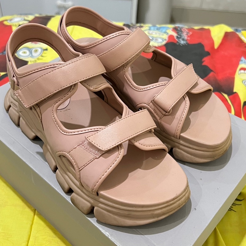 preloved sandal charles & keith sports sandals ck original store