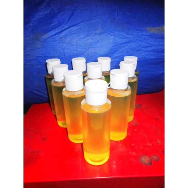 

MINYAK KELAPA MURNI 100%/MINYAK KLETIK/MINYAK KLENTIK/COCONUT OIL ISI 100 ML