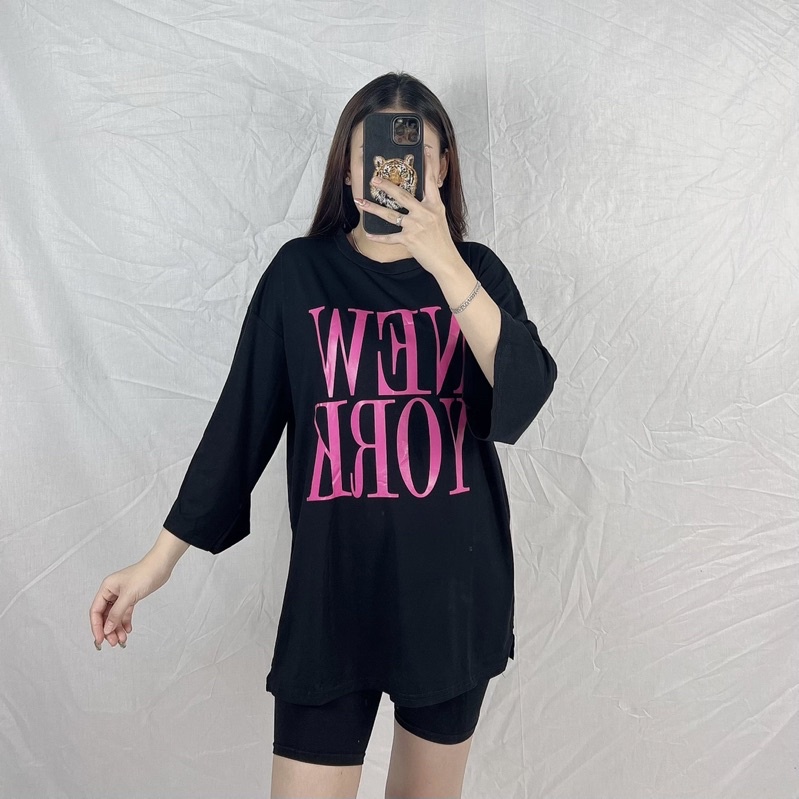 Kaos Oversize Jumbo Slit Samping N Y Lengan 7/8