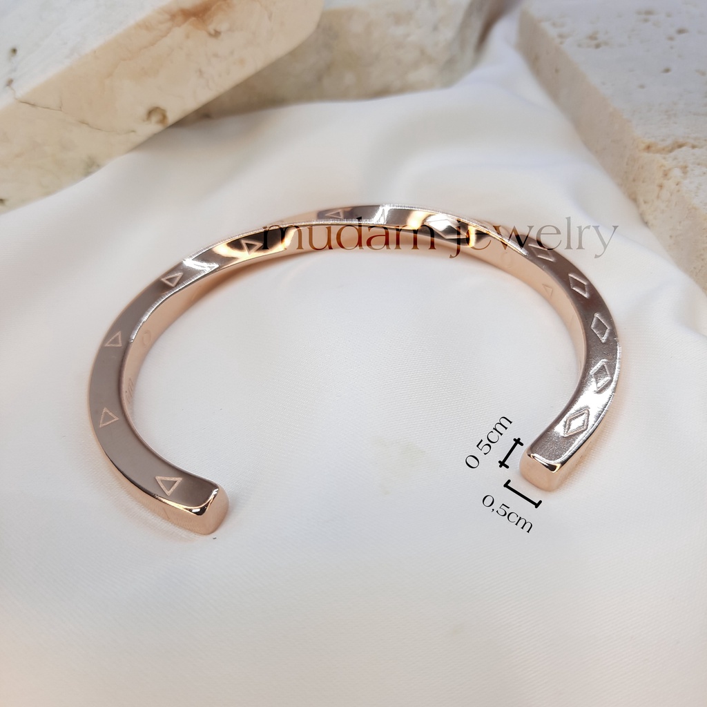 Gelang Unisex ( Untuk Wanita dan Pria ) Model Classic Spiral Tersedia Warna Rose Gold dan Gold