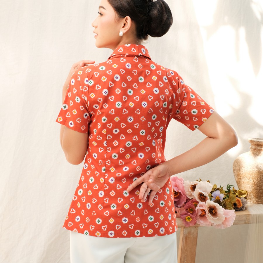 Kebaya Jumputan Batik Lengan Pendek Meradelima Katun Cokelat Bata