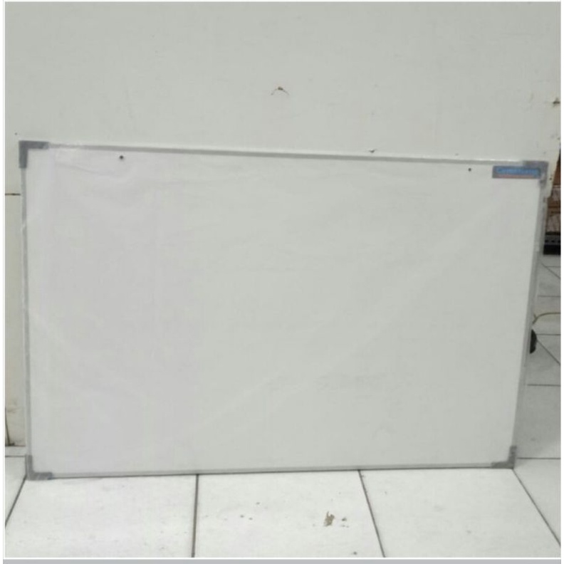 

Cemerlang White Board Single Face/Papan Tulis Gantung Ukuran 60 cm x 90 cm.