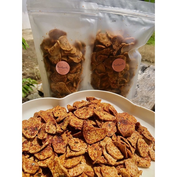 

KERIPIK BASRENG PEDAS DAUN JERUK HOMEMADE 100gr dan 200gr