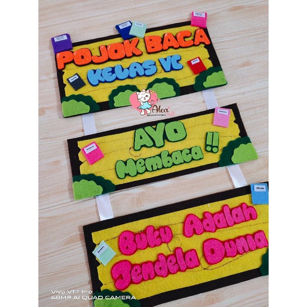 HIASAN DINDING KELAS POJOK BACA