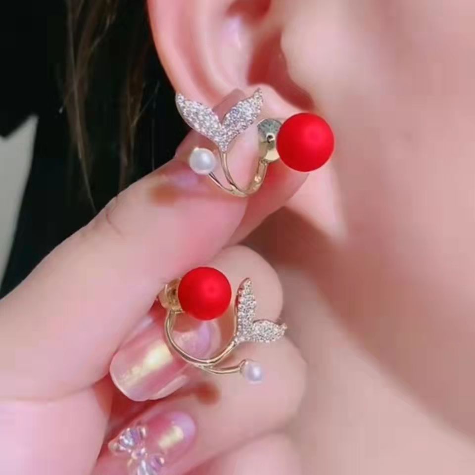 Anting Tusuk Gantung Wanita Desain Bunga Tulip Hias Mutiara + Berlian Gaya Korea Untuk Pesta