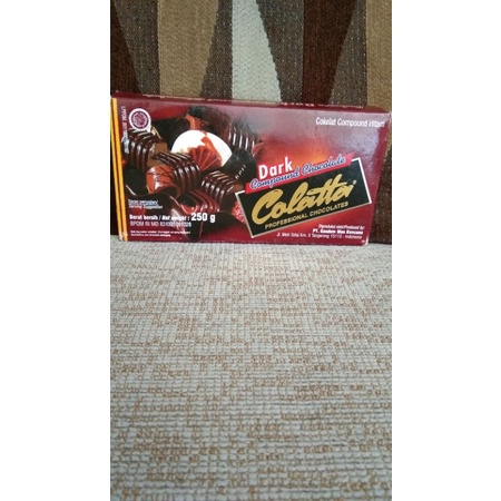 

Colatta compound Dark chocolate 250 gr