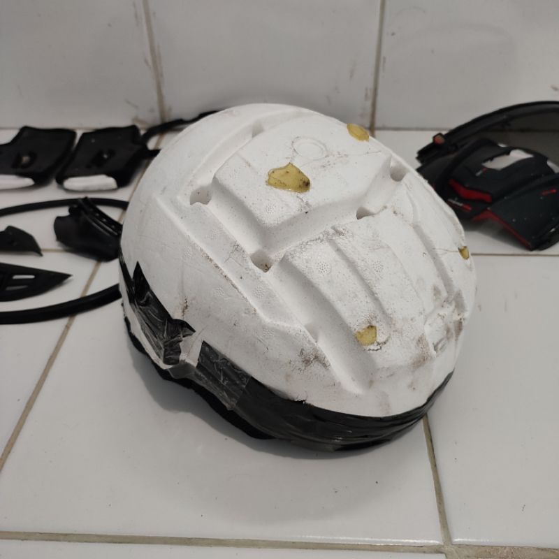 batok Foam Styrofoam helm NHK GP1000 Bekas Original copotan