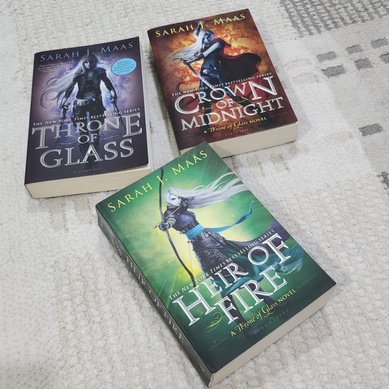 Throne of Glass, Crown of Midnight, Heir of Fire - Sarah J Maas [original, paperback & preloved]