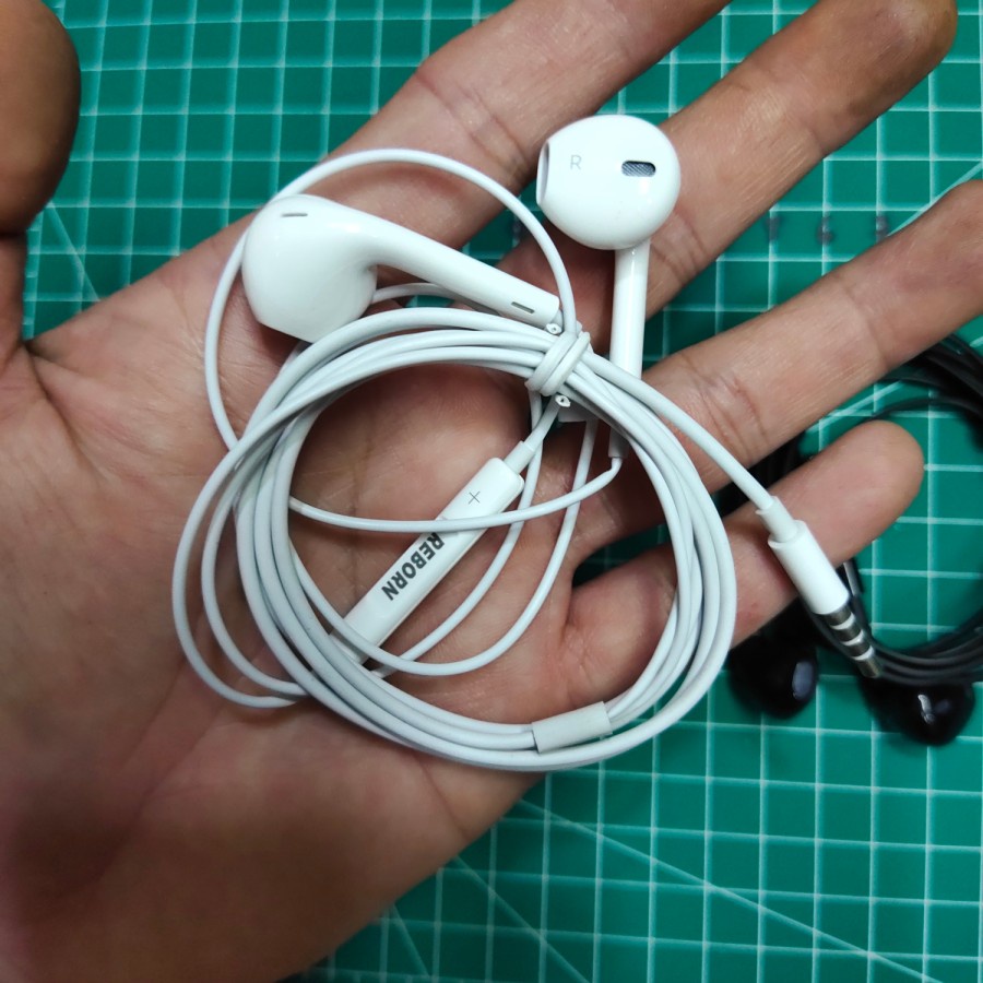 headset reborn +mic super bass earphone reborn+mic MANTUL MURAH MERIAH