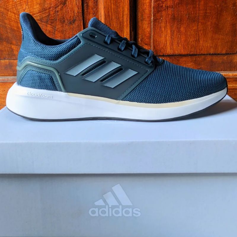 adidas EQ19 Run H02038