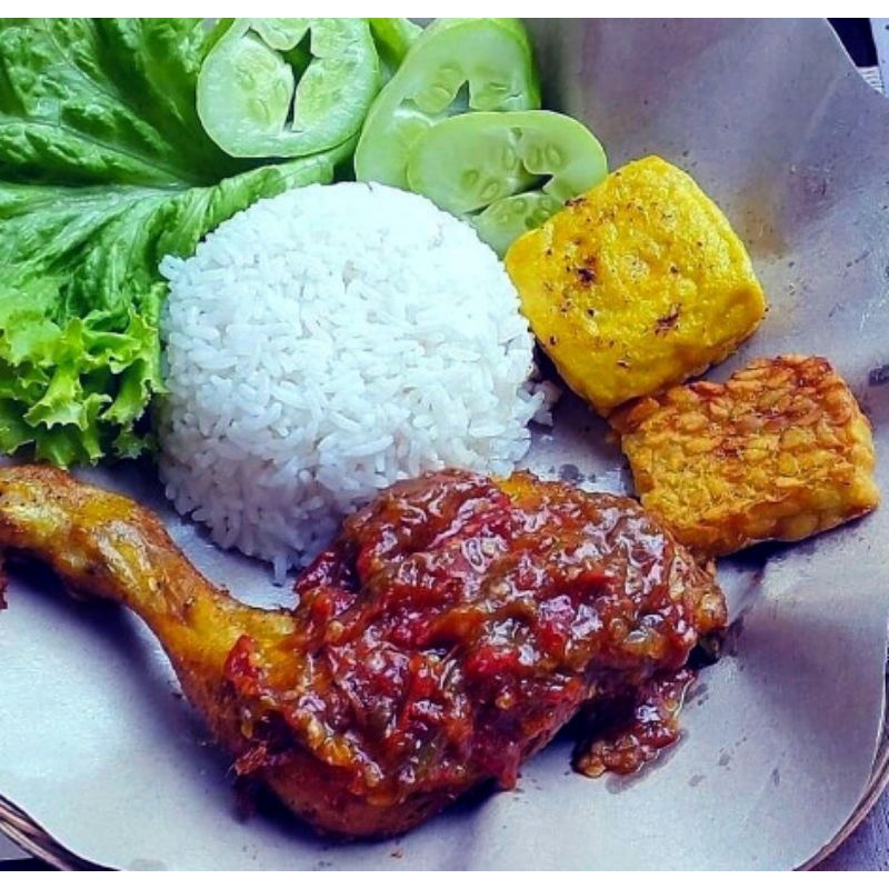 lalapan nasi ayam