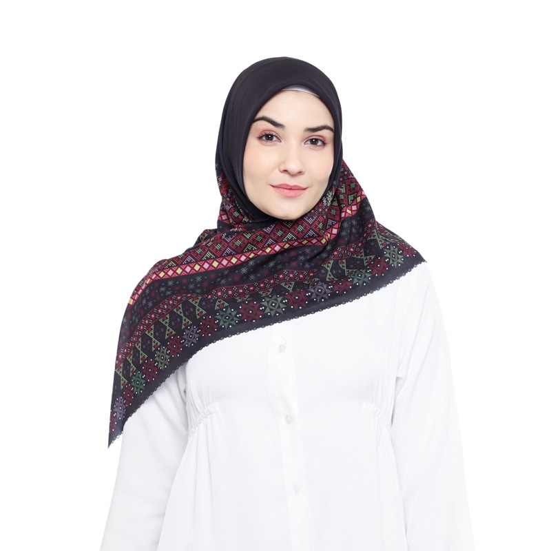 hijab etnik ulos mandailing black